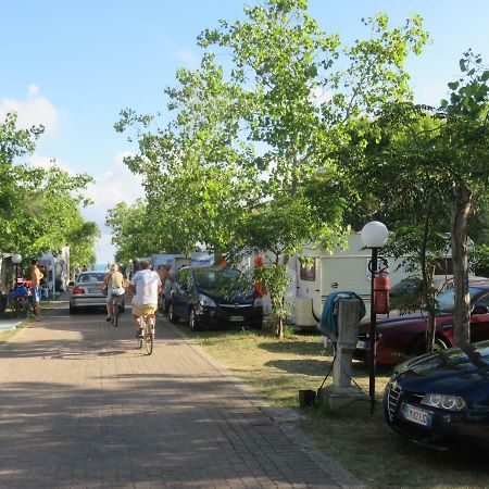 Отель Centro Turistico La Perla Del Gargano Фоче-Варано Экстерьер фото