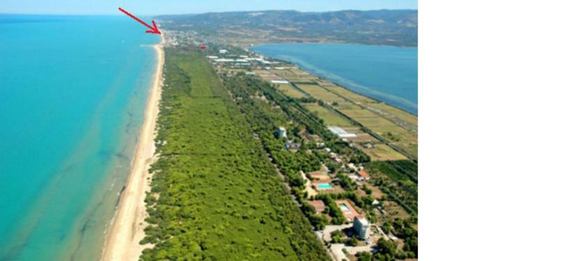 Отель Centro Turistico La Perla Del Gargano Фоче-Варано Экстерьер фото